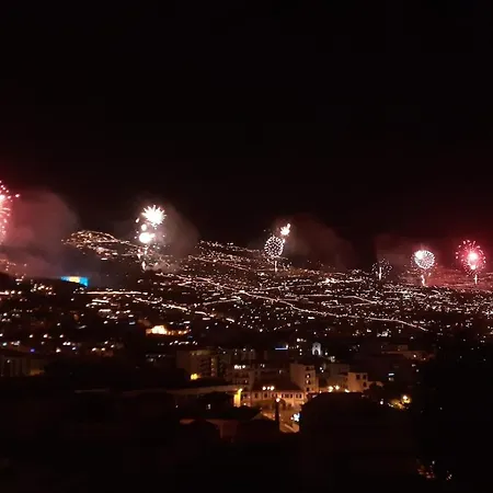 Alamos Charming - View * Funchal (Madeira)