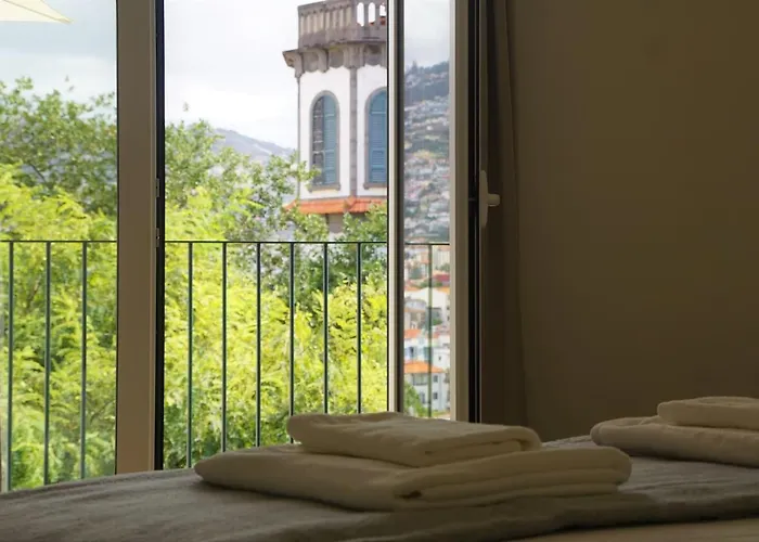 Alamos Charming - View Funchal (Madeira)